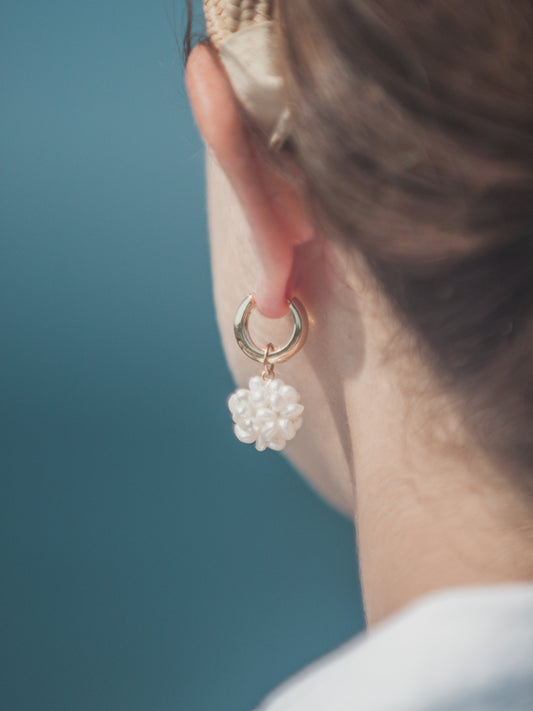 Pearl Cluster Charm