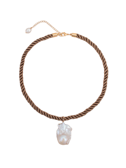Willa Necklace